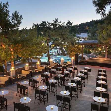 Курортный комплекс Rixos Premium Bodrum